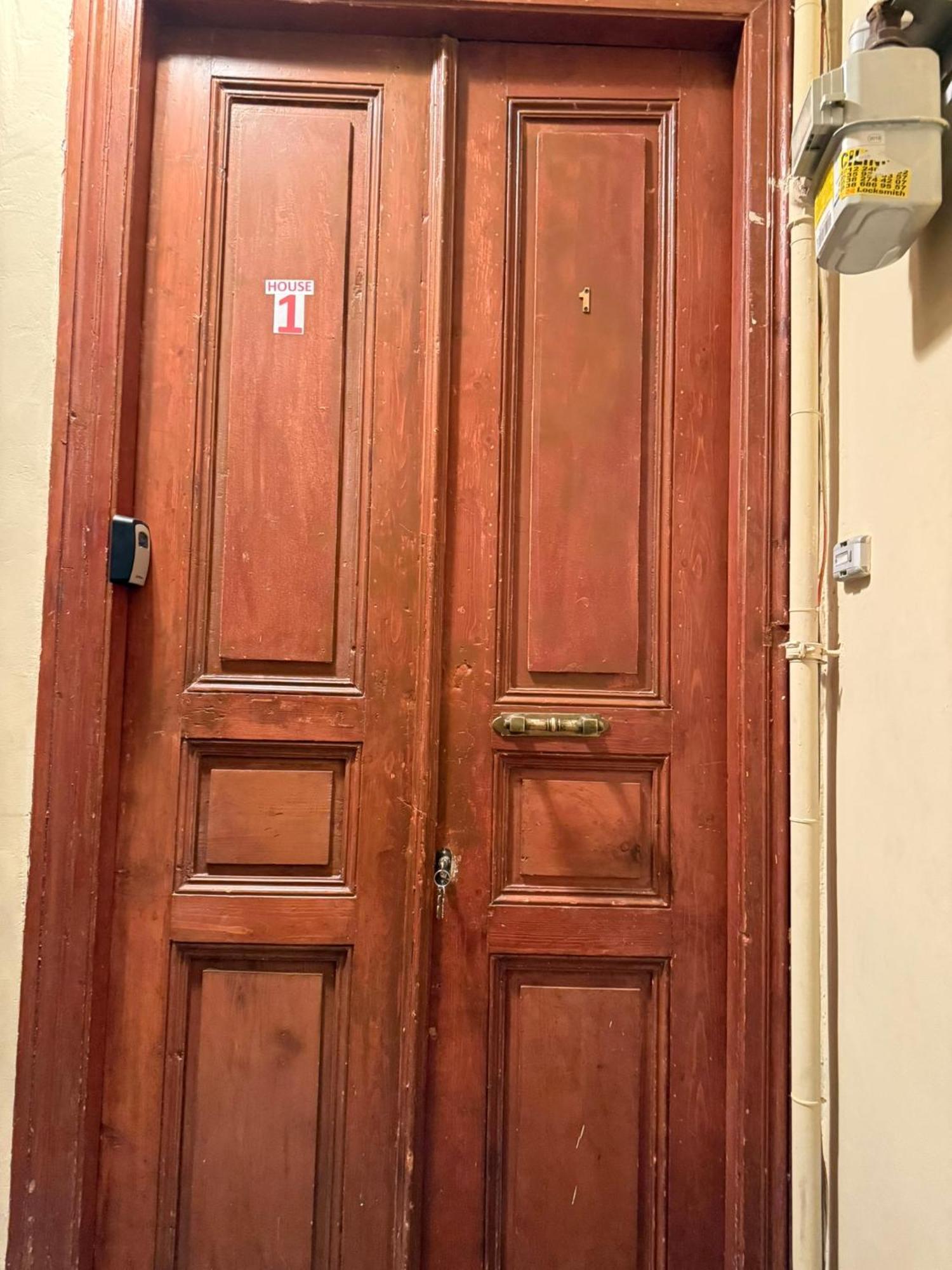 Gunes Hause Istanbul Bagian luar foto
