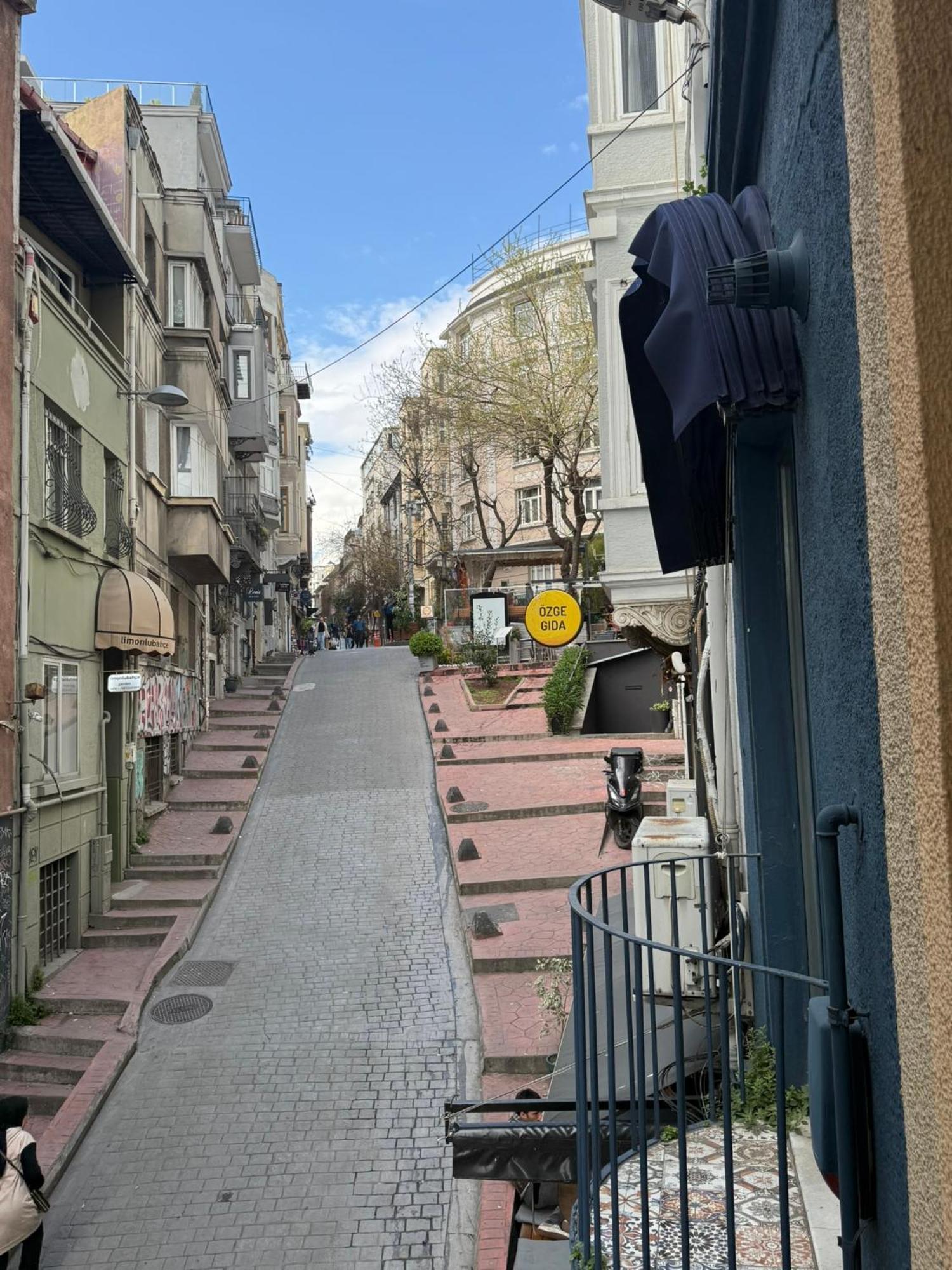 Gunes Hause Istanbul Bagian luar foto